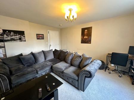 1 bedroom Ground floor flat for sale in Holyhead Road, Wednesbury, Wednesbury, WS10