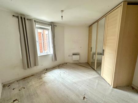 2 bedroom Apartment for sale in Doughty Close, Tipton, DY4