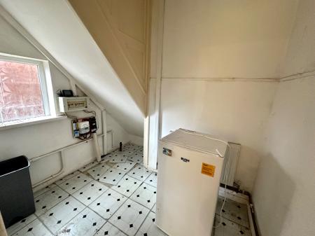 2 bedroom Semi-detached house for sale in Sycamore Road, Wednesbury, Wednesbury, WS10