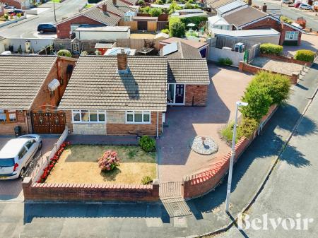 3 bedroom Detached bungalow for sale in Newman Road, Tipton, DY4