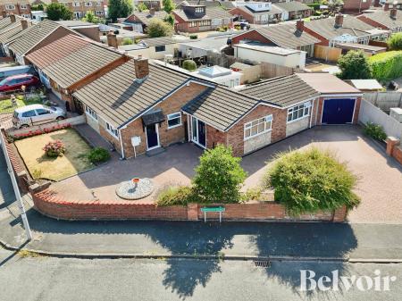 3 bedroom Detached bungalow for sale in Newman Road, Tipton, DY4