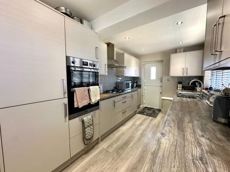 3 bedroom Detached bungalow for sale in Newman Road, Tipton, DY4