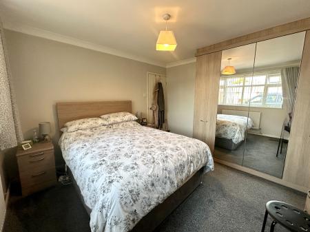 3 bedroom Detached bungalow for sale in Newman Road, Tipton, DY4