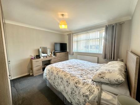3 bedroom Detached bungalow for sale in Newman Road, Tipton, DY4