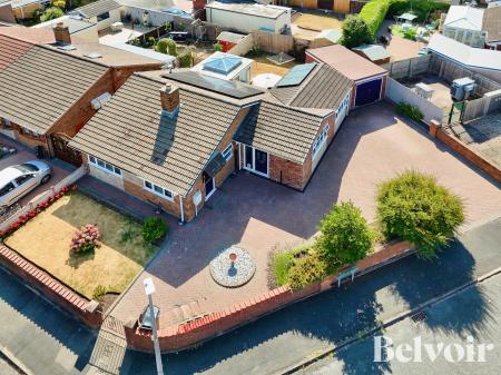 3 bedroom Detached bungalow for sale in Newman Road, Tipton, DY4
