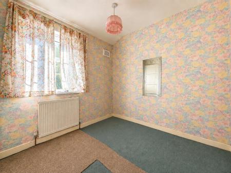 3 bedroom Terraced House for sale in Bells Moor Road, West Bromwich, B70