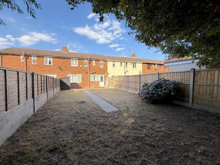 3 bedroom Terraced House for sale in Bells Moor Road, West Bromwich, B70