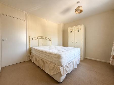 3 bedroom Terraced House for sale in Bells Moor Road, West Bromwich, B70