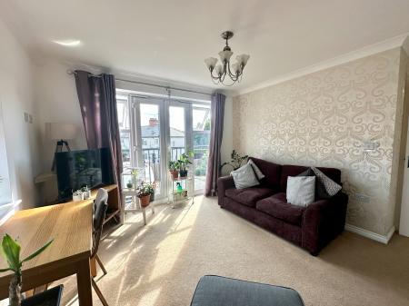 2 bedroom Flat for sale in Bagnalls Wharf, Wednesbury, Wednesbury, WS10