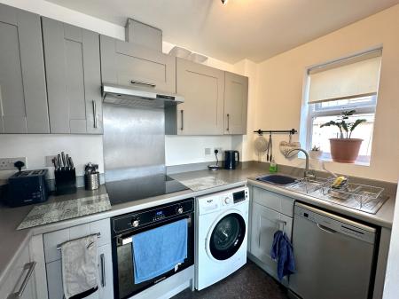 2 bedroom Flat for sale in Bagnalls Wharf, Wednesbury, Wednesbury, WS10