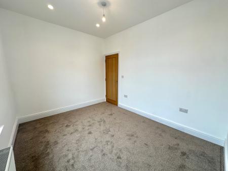 4 bedroom End of terrace house for sale in Vicarage Road, Sandwell, Wednesbury, WS10