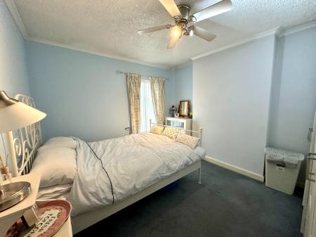 2 bedroom Terraced House for sale in Vicarage Road, Wednesbury, Wednesbury, WS10