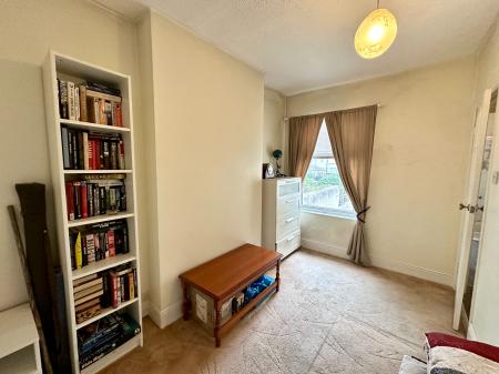 2 bedroom Terraced House for sale in Vicarage Road, Wednesbury, Wednesbury, WS10