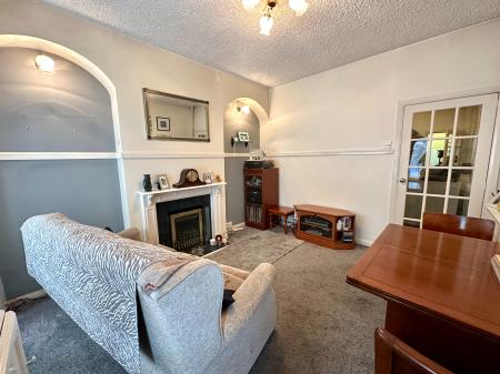 2 bedroom Terraced House for sale in Vicarage Road, Wednesbury, Wednesbury, WS10