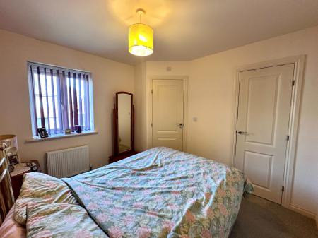 2 bedroom Semi-detached house for sale in Little Burton Drive, Tipton, DY4