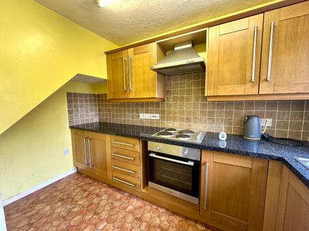 1 bedroom Terraced House for sale in Avern Close, Great Bridge, Tipton, DY4
