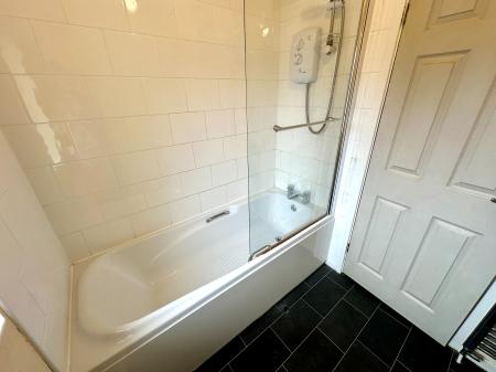 1 bedroom Terraced House for sale in Avern Close, Great Bridge, Tipton, DY4
