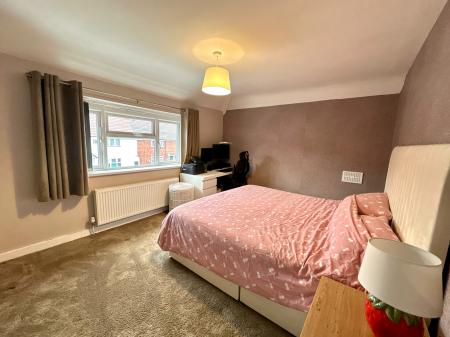 3 bedroom End of terrace house for sale in Hartland Road, West Bromwich, B71