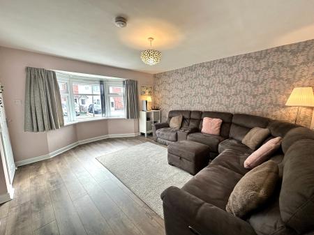 3 bedroom End of terrace house for sale in Hartland Road, West Bromwich, B71