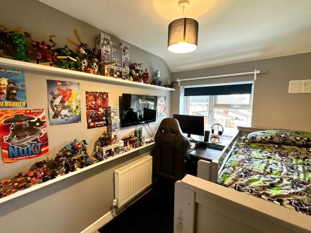 3 bedroom End of terrace house for sale in Hartland Road, West Bromwich, B71