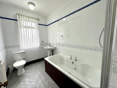 2 bedroom Semi-detached house for sale in Pinfold Street Extension, Darlaston, WS10