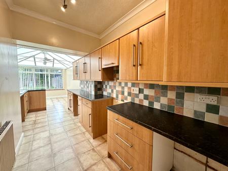2 bedroom Semi-detached house for sale in Pinfold Street Extension, Darlaston, WS10