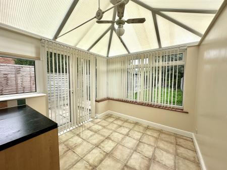 2 bedroom Semi-detached house for sale in Pinfold Street Extension, Darlaston, WS10