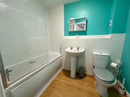 2 bedroom Apartment for sale in Tame Crossing, Wednesbury, Wednesbury, WS10