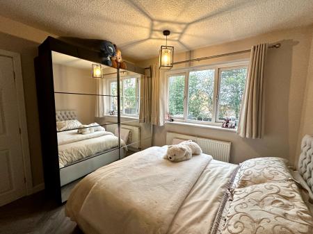 2 bedroom Semi-detached house for sale in Kent Road, Wednesbury, Wednesbury, WS10