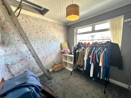 3 bedroom Semi-detached house for sale in Mounts Road, Wednesbury, Wednesbury, WS10