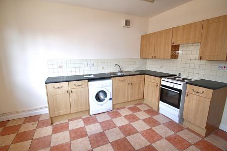 1 bedroom Flat to let in Spring Head, Wednesbury, WS10