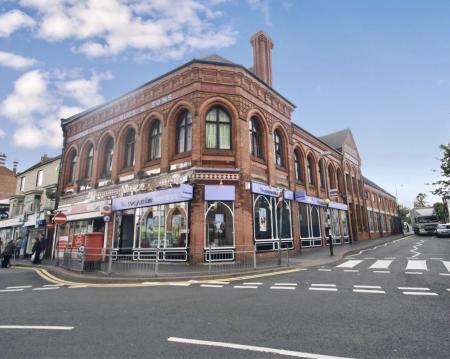 1 bedroom Flat to let in Spring Head, Wednesbury, WS10