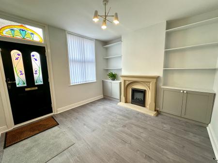 2 bedroom End of terrace house for sale in Handley Street, Wednesbury, Wednesbury, WS10