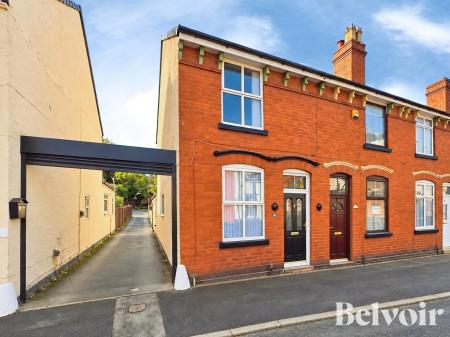 2 bedroom End of terrace house for sale in Handley Street, Wednesbury, Wednesbury, WS10