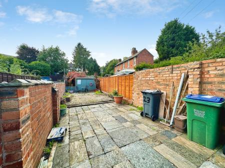 2 bedroom End of terrace house for sale in Handley Street, Wednesbury, Wednesbury, WS10