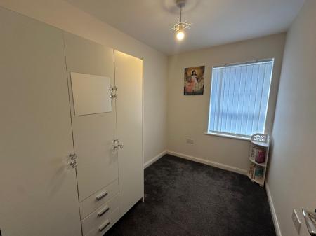 3 bedroom Terraced House to let in Centenary Lane, Wednesbury, WS10