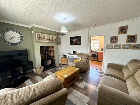 3 bedroom Semi-detached house for sale in Dial Lane, West Bromwich, B70