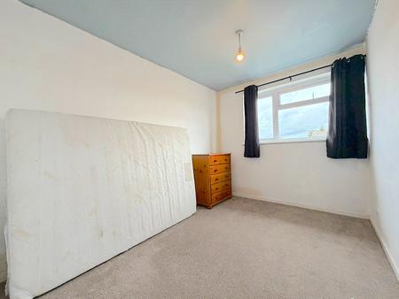 3 bedroom Semi-detached house for sale in Francis Ward Close, West Bromwich, Wednesbury, B71