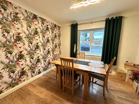 3 bedroom Semi-detached house for sale in Darby Road, Wednesbury, Wednesbury, WS10