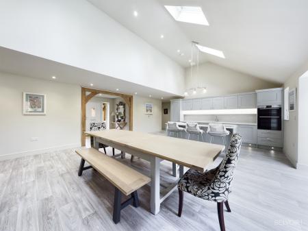 4 bedroom Detached house to let in Chequers Lane, Saham Toney, IP25