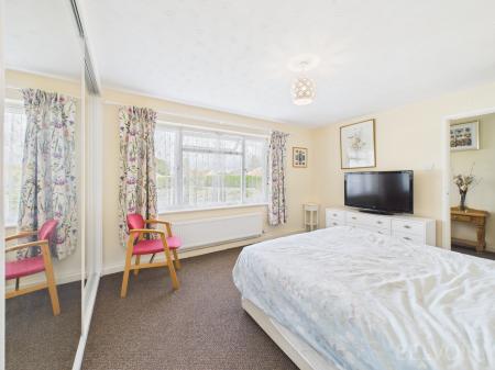 2 bedroom Bungalow for sale in Lewis Close, Ashill, IP25