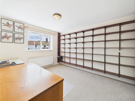 4 bedroom Detached house for sale in Southview Close, Watton, IP25