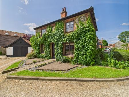 3 bedroom Semi-detached house for sale in The Green, Ashill, IP25