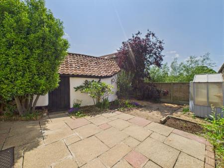 3 bedroom Semi-detached house for sale in The Green, Ashill, IP25