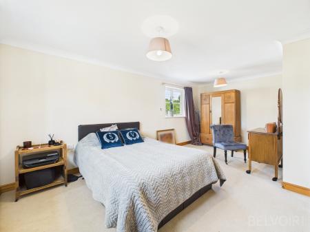 2 bedroom Detached house for sale in White Horse Close, Shipdham, IP25