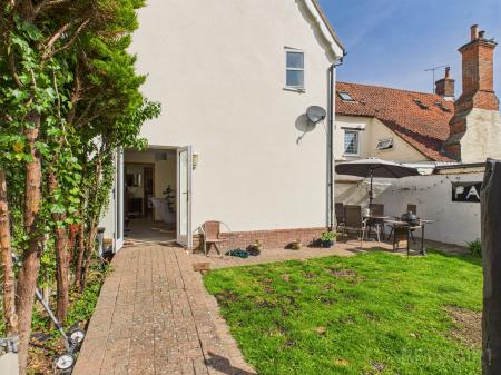 2 bedroom Detached house for sale in White Horse Close, Shipdham, IP25
