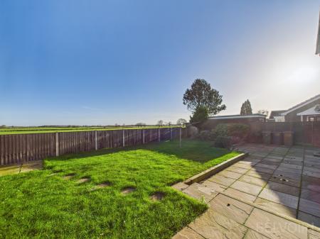 3 bedroom Detached house for sale in Fir Park, Ashill, IP25