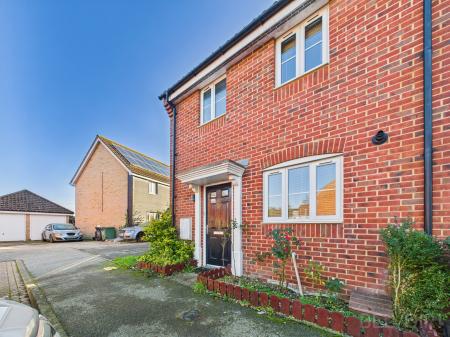 Fortress Road, Carbrooke, IP25