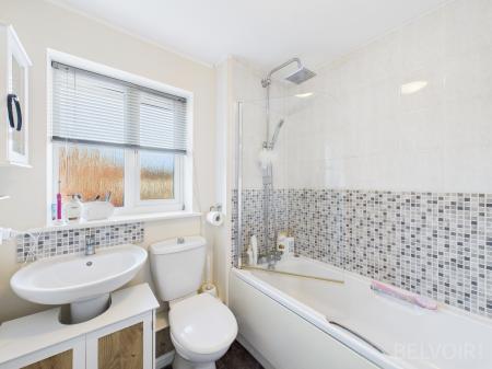 3 bedroom End of terrace house for sale in Fortress Road, Carbrooke, IP25