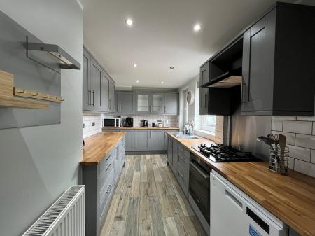 3 bedroom Terraced House to let in Hendon Avenue, Watton, IP25